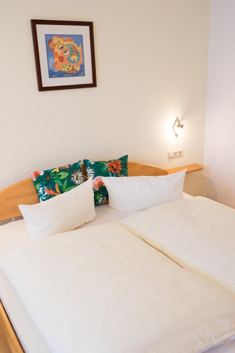 Gaestehaus Maeder Am Hafen Uhldingen-Mühlhofen Kamer foto